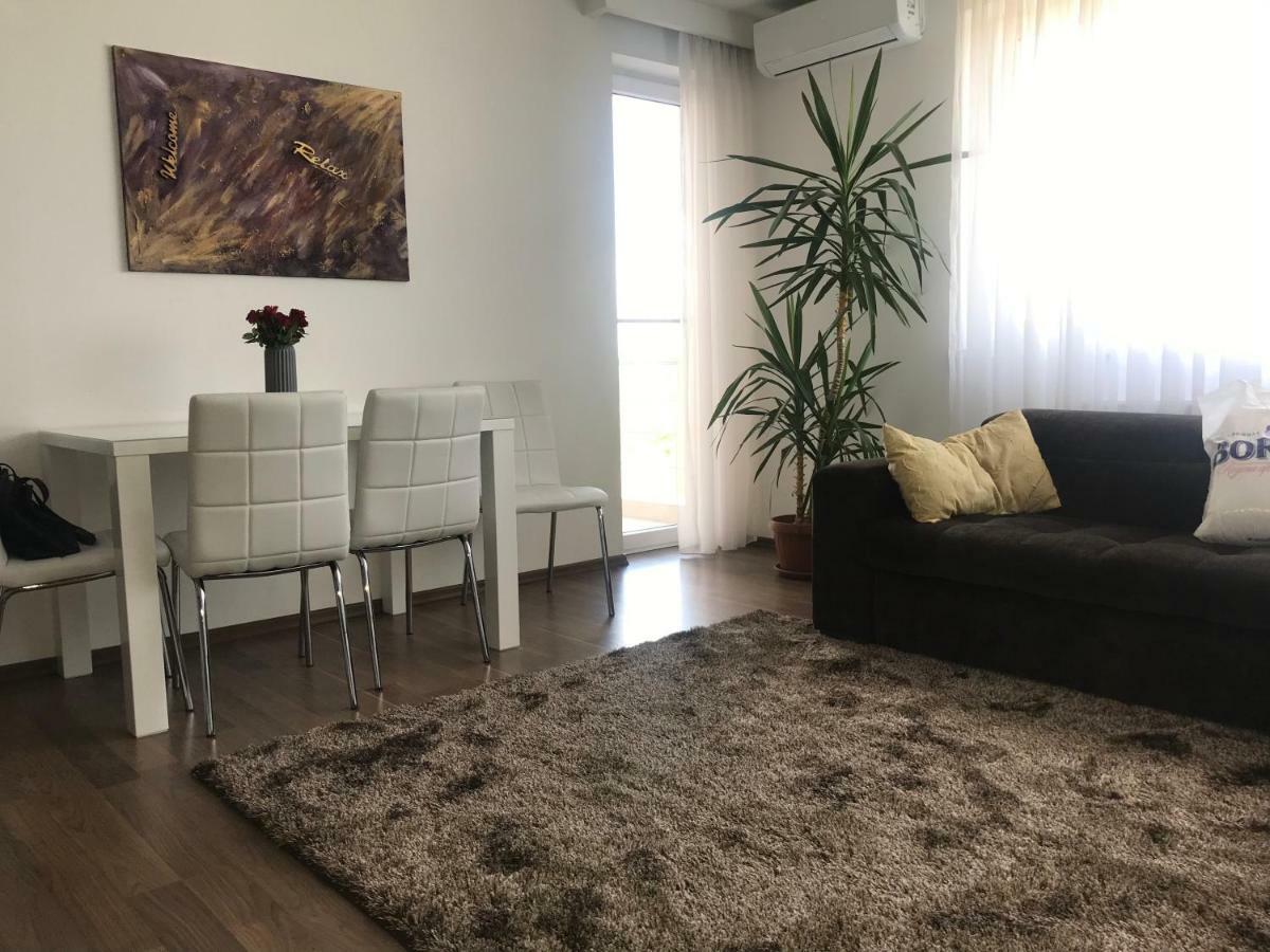Pipera Lake View By Acme Rent Bukarest Exteriör bild