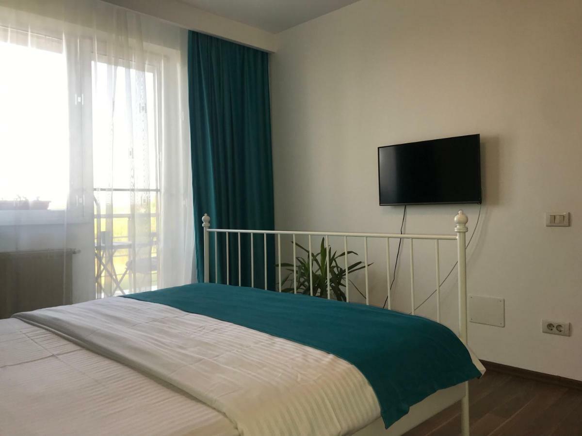 Pipera Lake View By Acme Rent Bukarest Exteriör bild